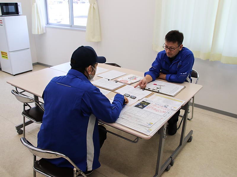 採用情報